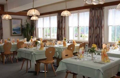 Busserach Hotel | Gasthaus Waldhaus