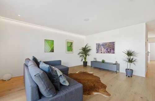 Dietikon District Apartment | The R Apartment Uetliberg Parken - Wallbox