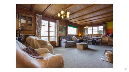 Les Posses-sur-Bex Ski Chalet | Chalet traditionnel avec jacuzzi extérieur