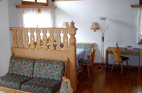 Leukerbad Apartment | Haus Adora