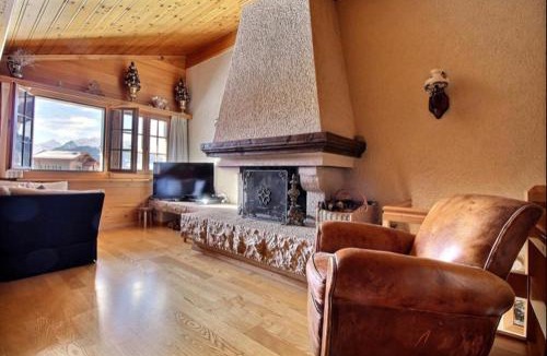 Schoenried Ski Chalet | Chalet Soldanella 10 guests Gstaad