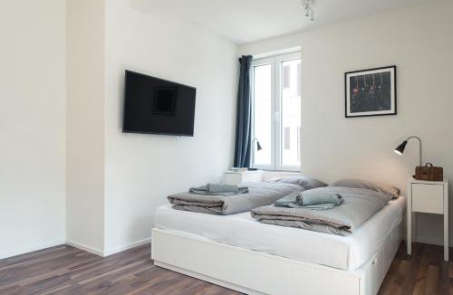 Albisrieden Apartment | HITrental Wiedikon Apartments
