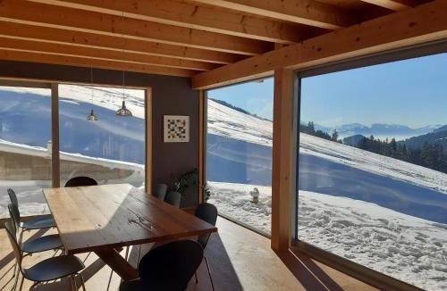 Les Mosses House | Alpine Dream Chalet with Spa close to Lake Geneva