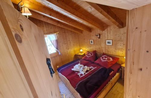 Klosters-Serneus House | Ferienhaus & Ferienwohnung Wiñay Wayna Gotschna Blick Klosters