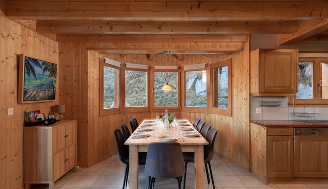 Chalet Belle Roche Recently Renovated Jacuzzi