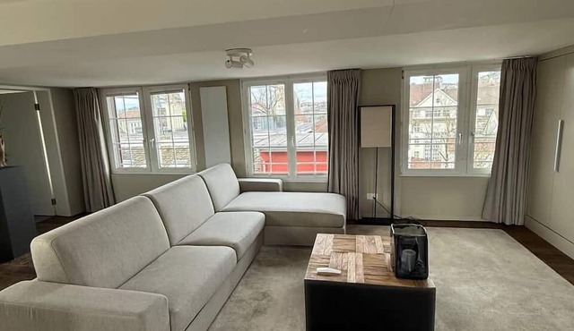 Airhome Limmatquai River View Apartment