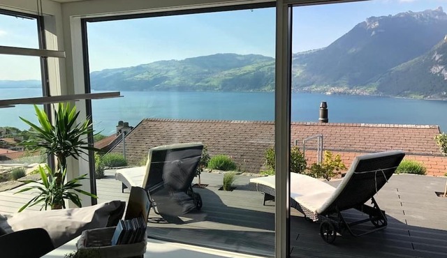Cosy and modern flat with panoramic views