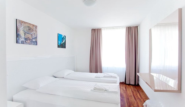 Premium Apartments by Livingdowntown