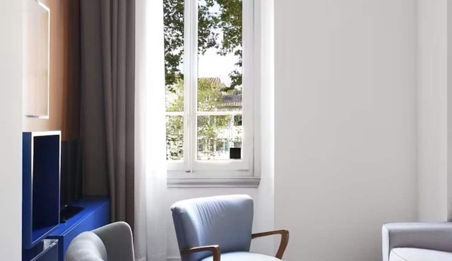 Florence Harmony Suites - Where Comfort Meets Authentic Florentine Charm!