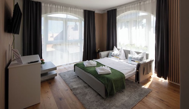 BERG&BERG APARTMENTS-Spiez Self Check-In
