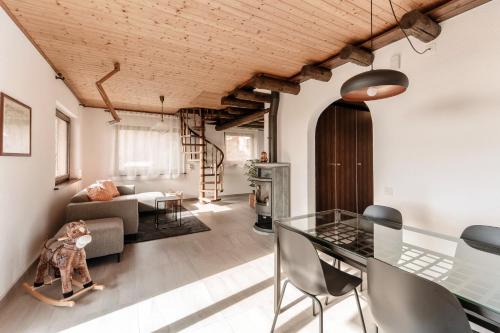 Casa RuKi by Quokka 360 - Green Views in the Valleys of Lugano