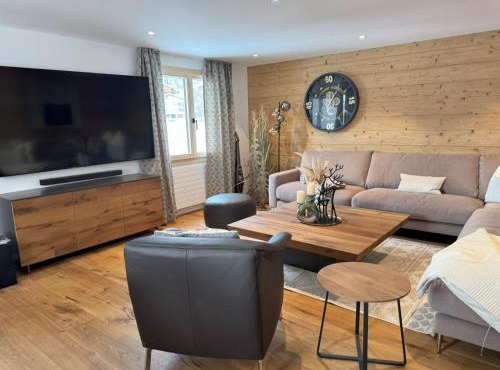 Apartment Casa Ladina 4 by Interhome