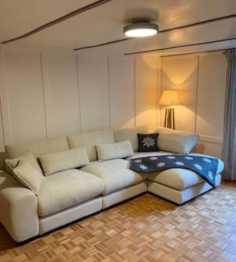 Apartment Historisches Anwesen - zeitloser Charme und moderner Luxus by Interhome