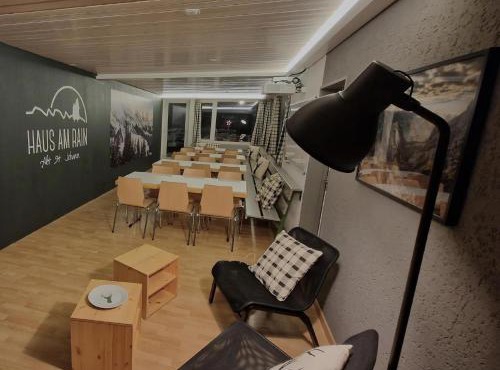 Ski Und Gruppenhaus