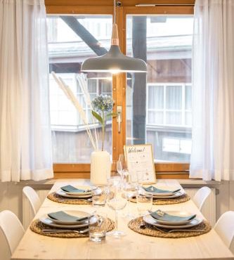 Skandi Lodge mit Seesicht nahe Interlaken