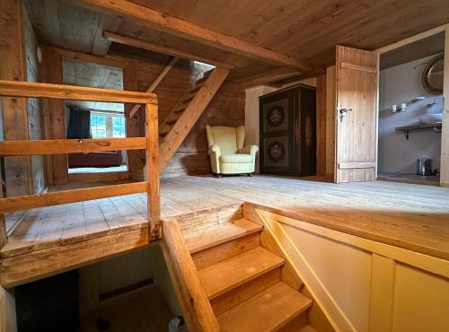 Historic Swiss Room mit Badeplatz im Fluss
