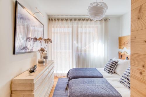 Apartment w pool and spa