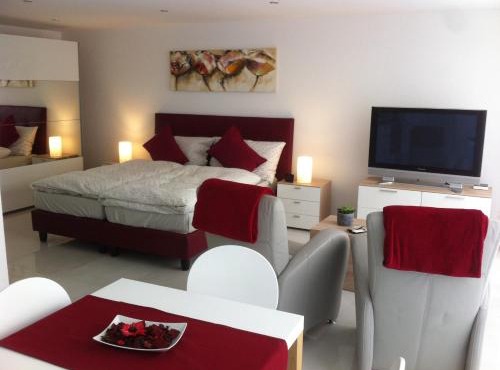 Sunrise Apartment