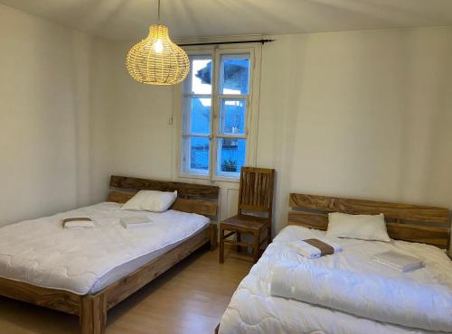 Old Rustic Simple Swiss Flat 60m2 Authentic Center Burgdorf Parking Small Bath