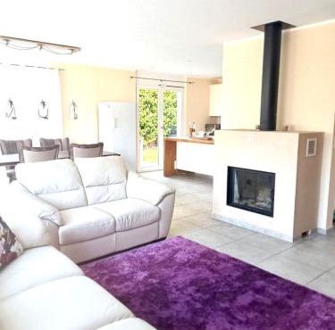 Alpen Panorama view Luxury House with green Garden