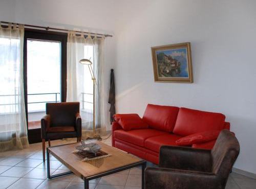 Apartment Residenza Miralago Apt- B19 by Interhome